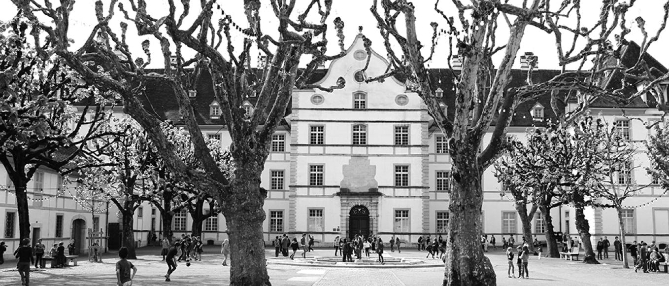 Cour du Château de Delémont